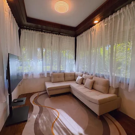 Chaloklum Bay - Modern Wooden House 2 Bedroom
